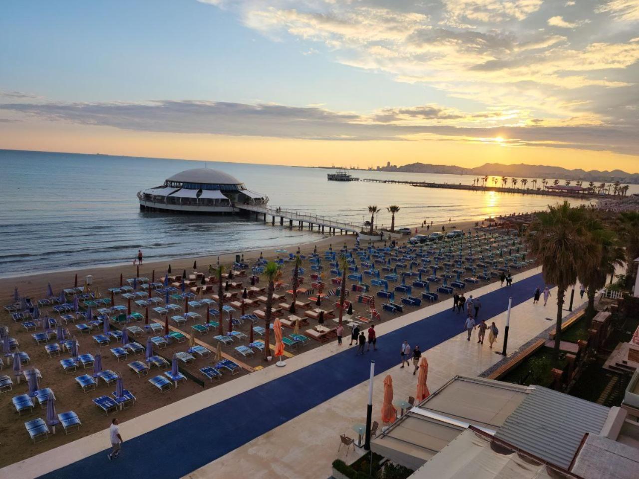 Hotel Maren Дуррес Экстерьер фото