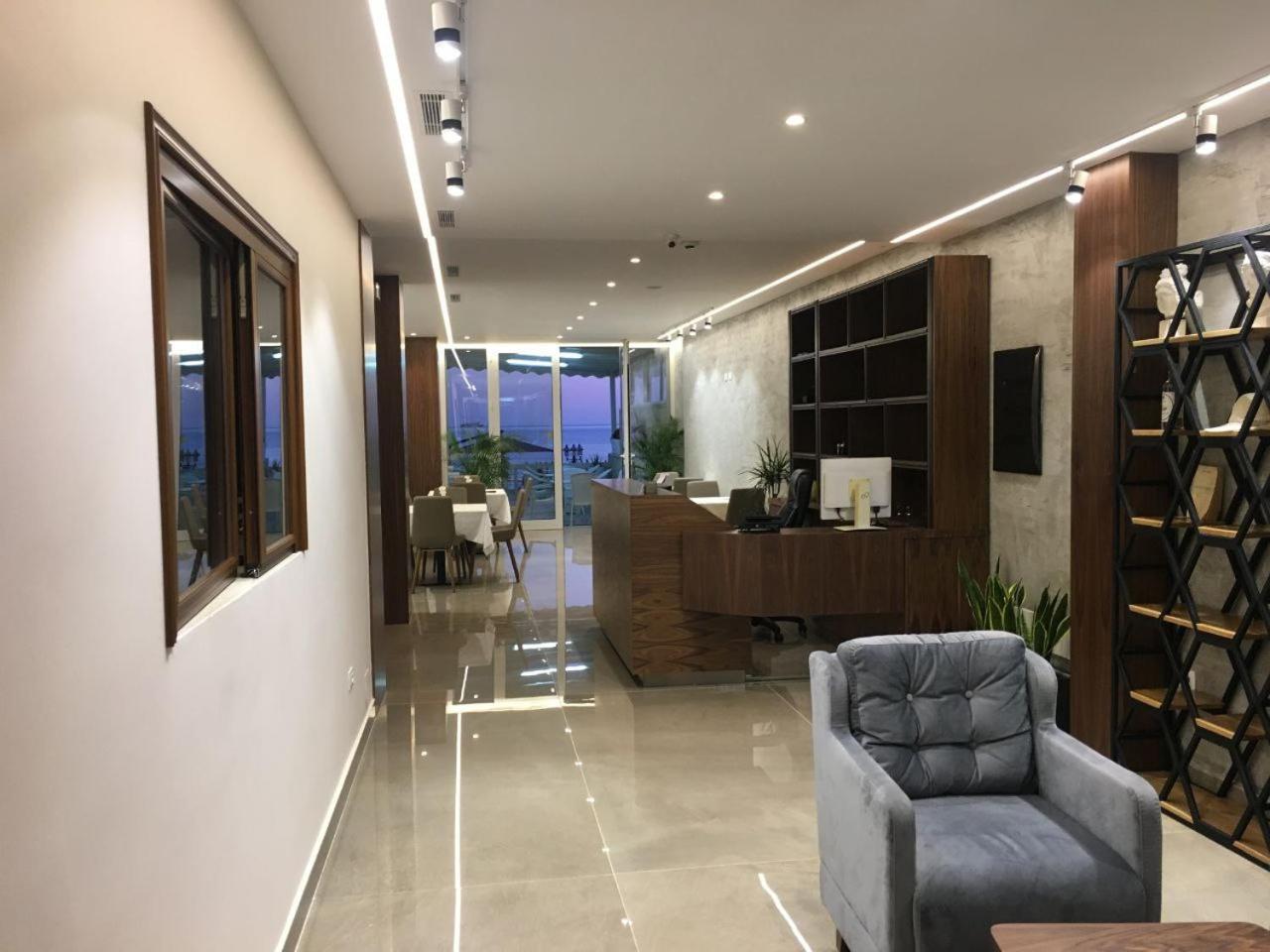 Hotel Maren Дуррес Экстерьер фото