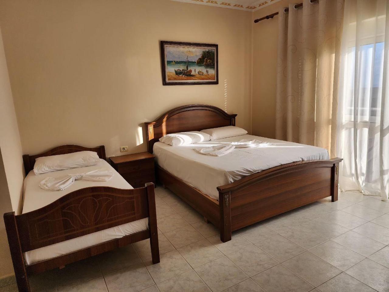 Hotel Maren Дуррес Номер фото